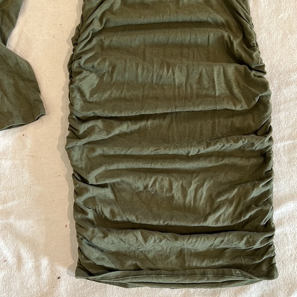 Size small olive dress by hearts & hips - Picture 3 of 4